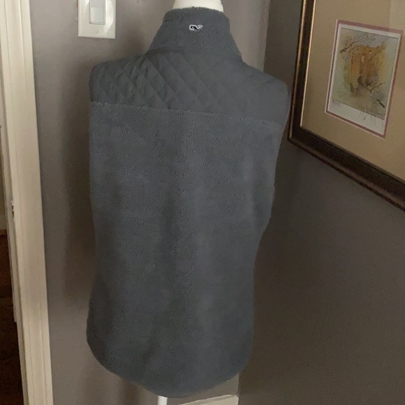 Vineyard Vines Grey Fleece Vest - Picture 3 of 4